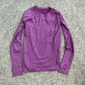 Lululemon purple long sleeve fitted shirt